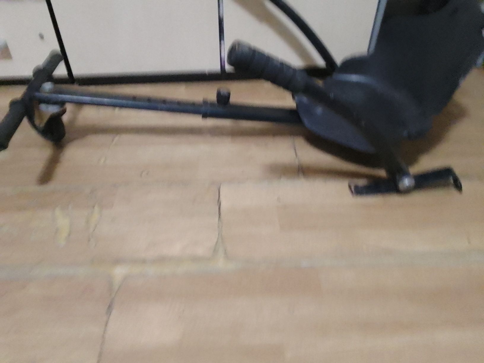 Scaun hoverboard in stare de functionare nu este rupt sau spart