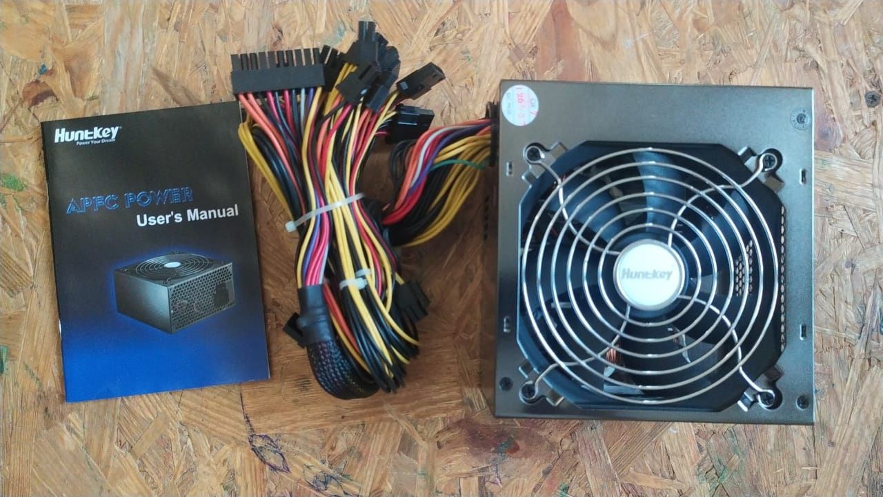 Блок питания Hunt Key Max 700W