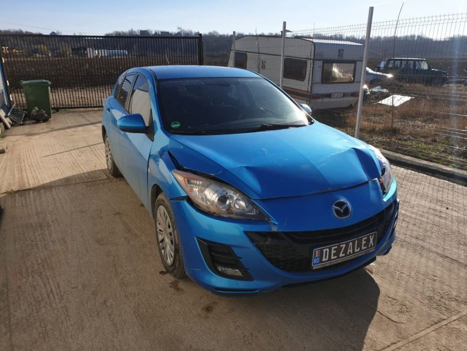 Dezmembrari Mazda 3 Hatchback 2.2 Diesel MZR-CD 2010