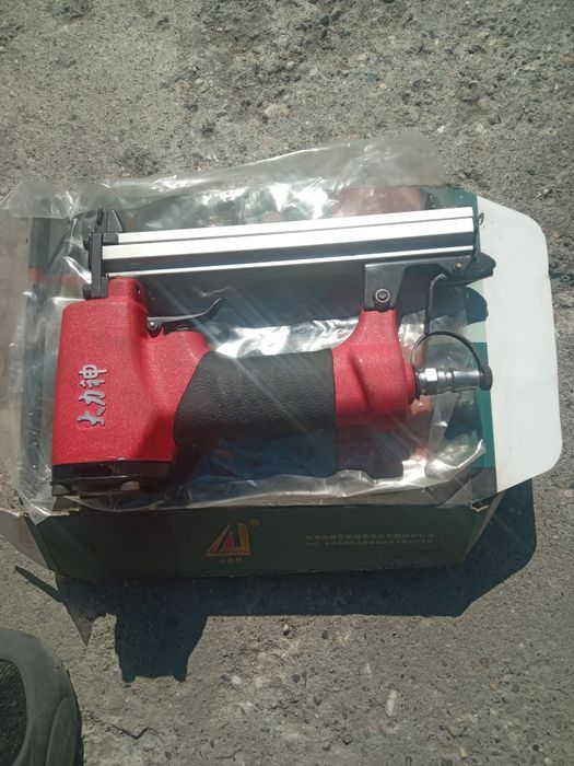 Пвневма  стэплер