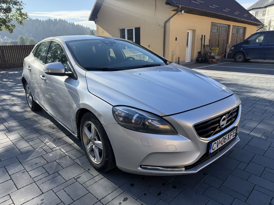 Volvo v40 1.6 diesel euro 5  2013