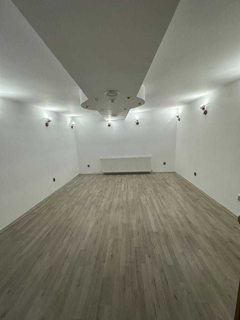 Spatiu de inchiriat potrivit pentru Barber/Tattoo/Manichiura/Masaj