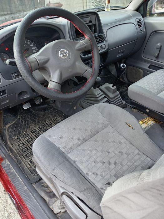 Nissan Navara 2003 fără defecte nu sa cărat cu el