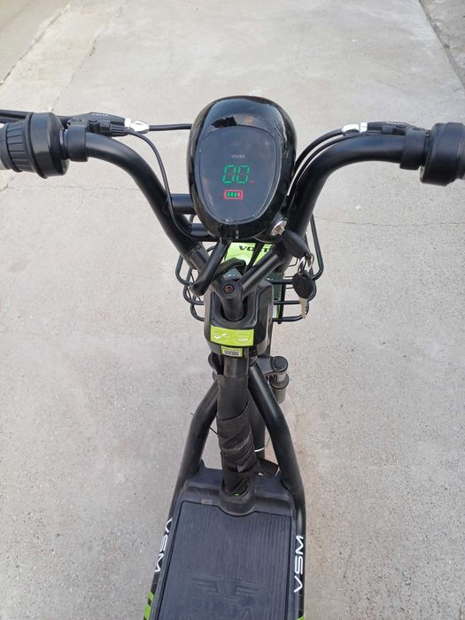 Vând  bicicleta electrica