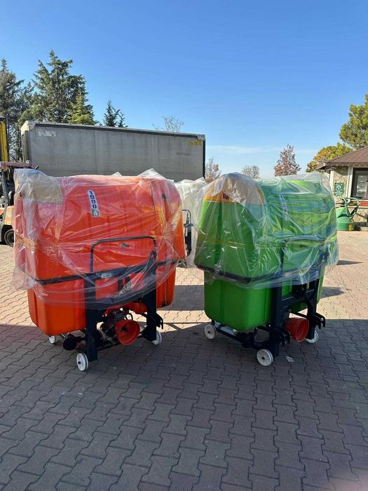 Опрыскиватель 1000 литров навесной полевой