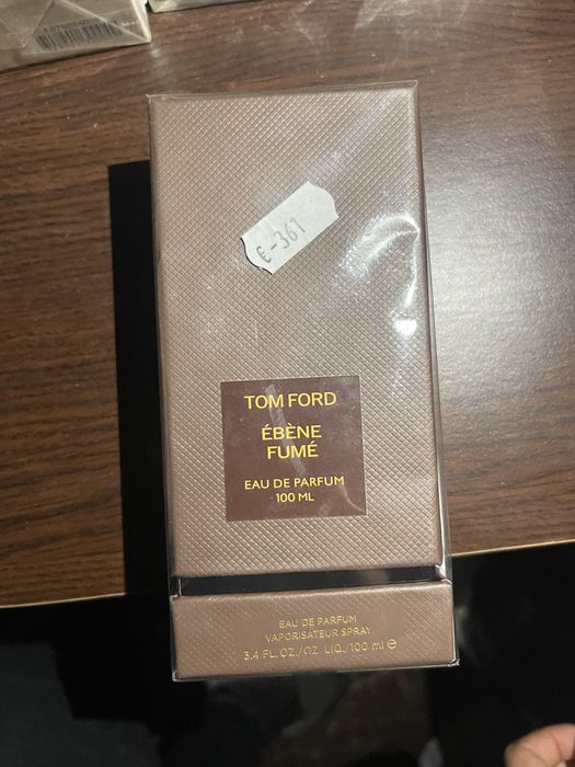 Vand parfum tom ford Ebene fume