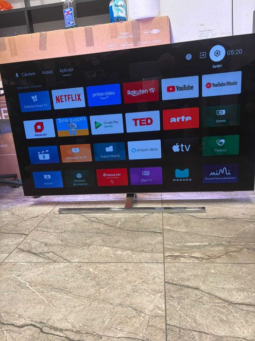 HOPE AMANET P2-Philips Ambilight OLED 55OLED807 139 CM