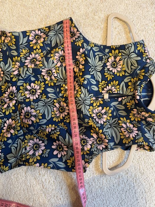 Рокля на цветя размер S/M