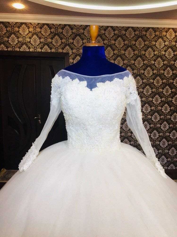 Продам свадебное платья абсолютно новое