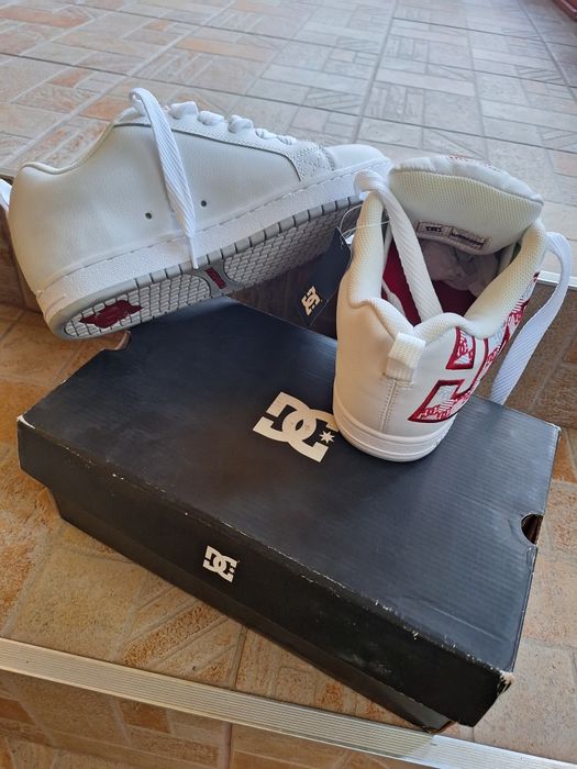 Dc shoes limited edition