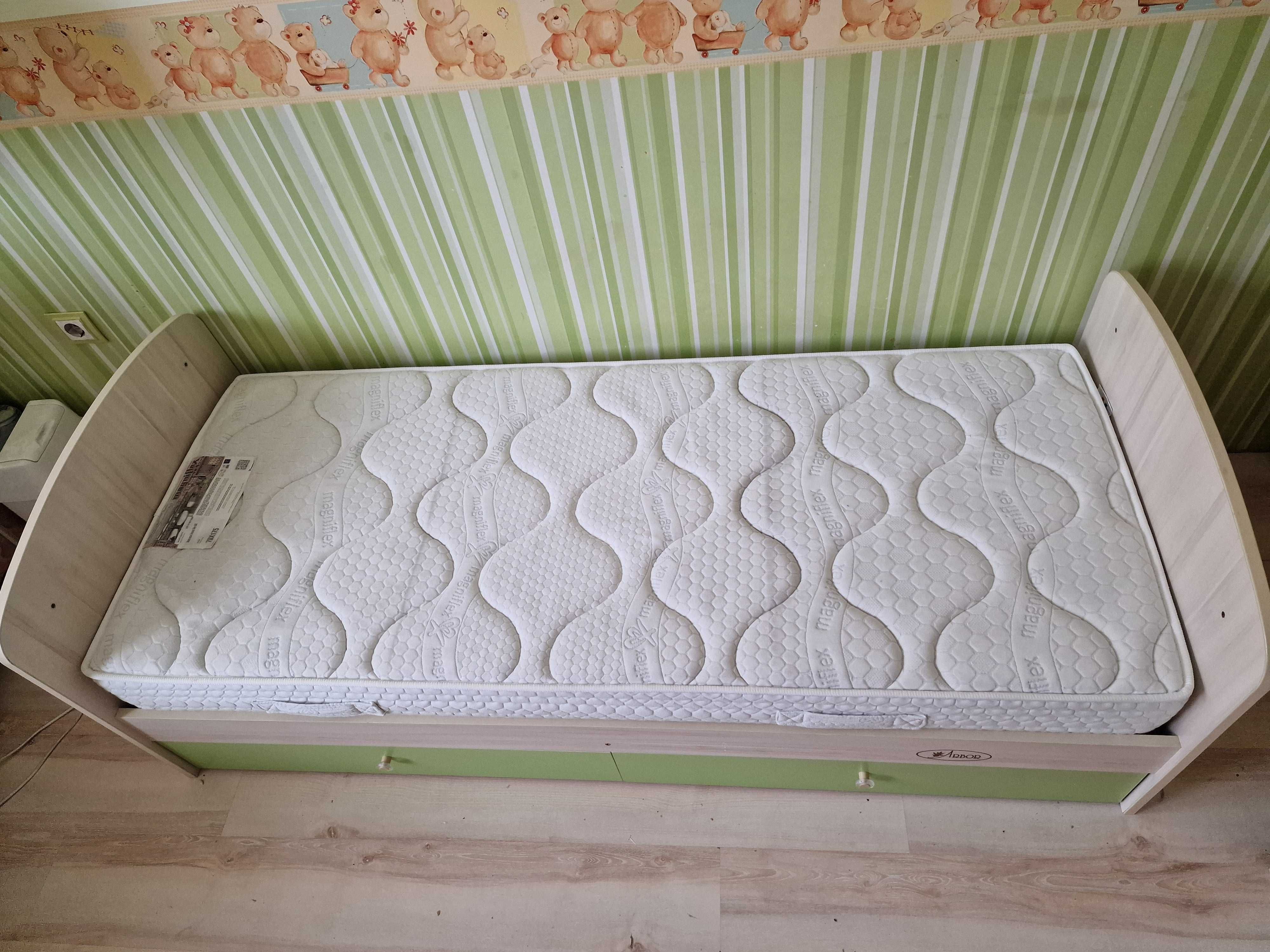 Детско легло с матрак Magniflex