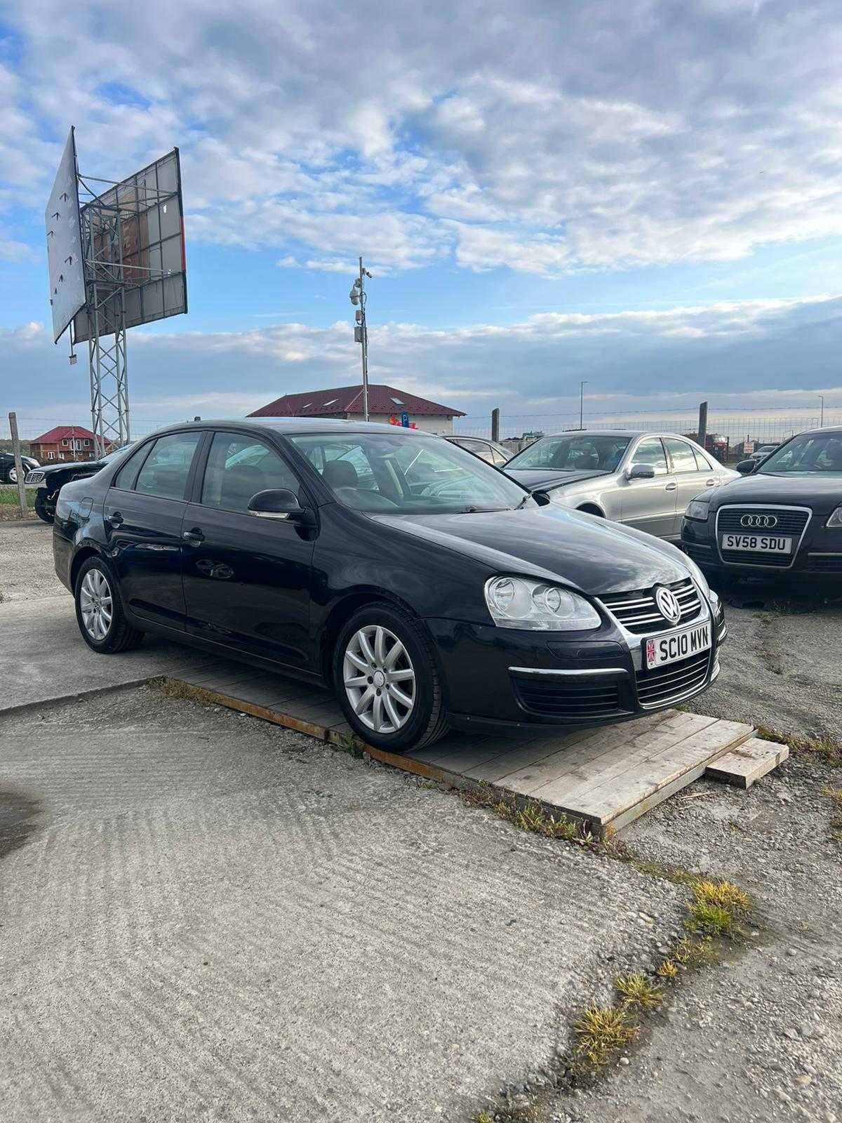 Dezmembram VW Jetta, motor 1.6  CAY, euro 5, 105cp