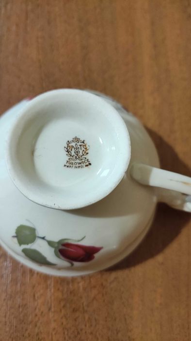5 бр.красиви порцеланови чашки за чай/дълго кафе-полски