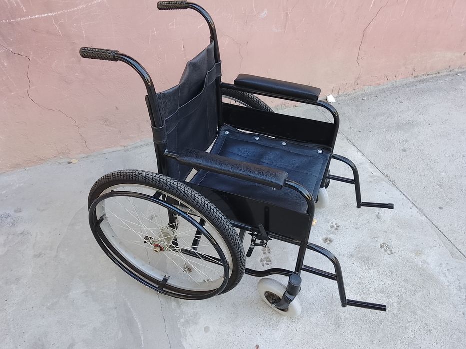 Инвалидная коляска