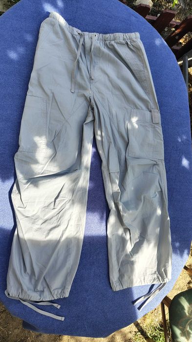 Pantaloni cargo New Yorker marime L