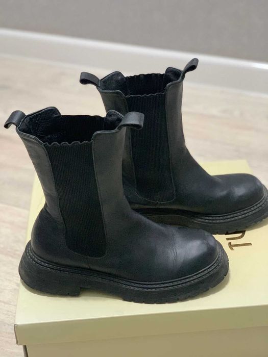 челси демисезонные 37 размера