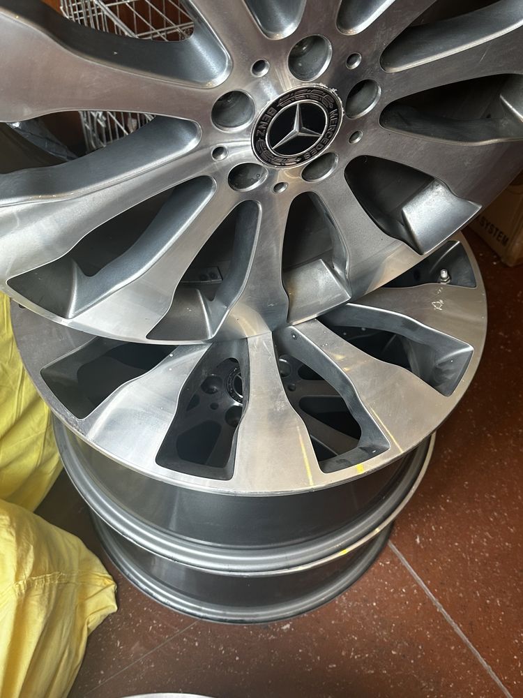 Оригинални Джанти за Gls 166 20” с датчици