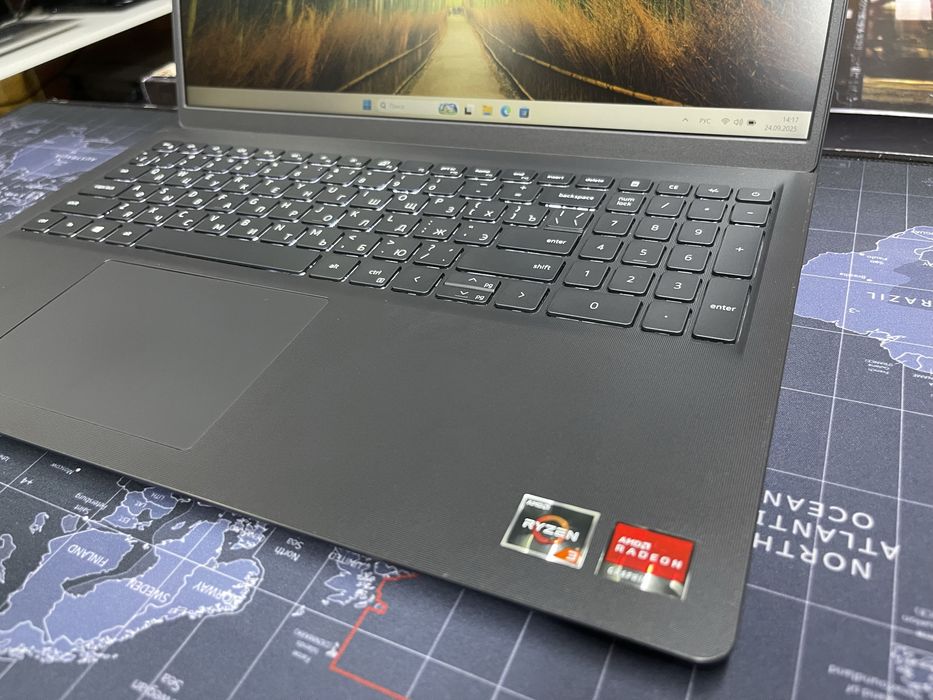 Dell Vostro - Ryzen 3-3250U/8Gb/SSD256Gb/FHD