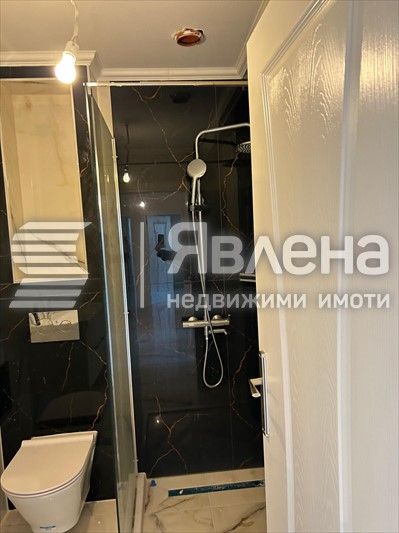Тристаен апартамент