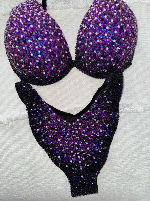 Costum bikini concurs fitness