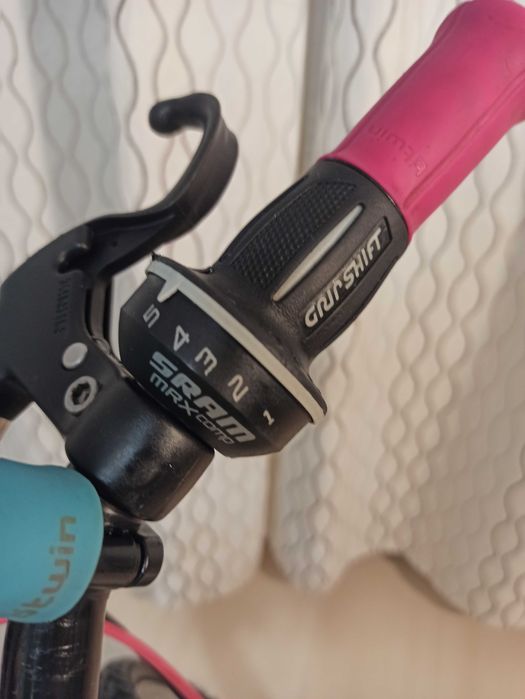 Bicicletă Decathlon BTwin MistiGirl 320, fetițe 5-10 ani, roți 20inch