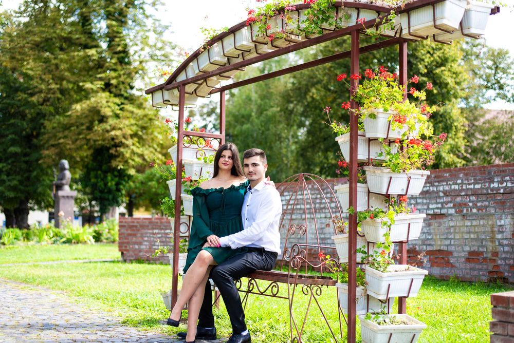 Servicii foto profesionale – Majorate | Petreceri | Botezuri | Busines