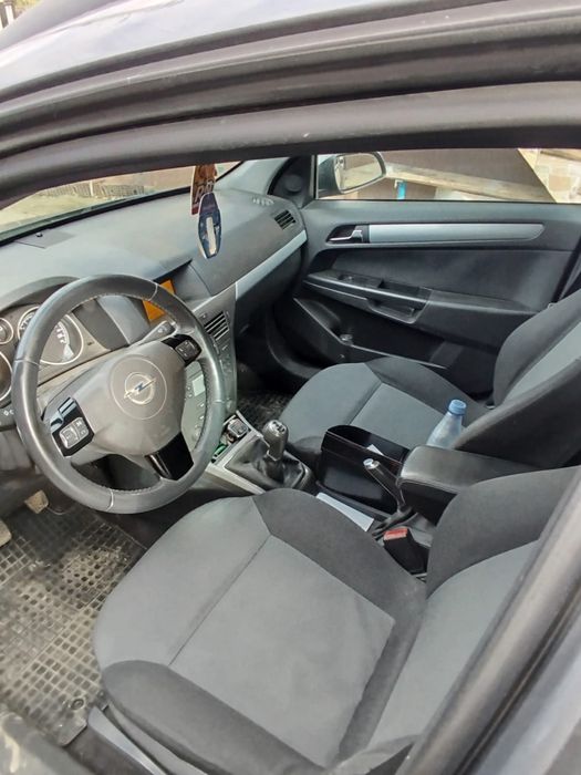 Opel astra h 1.9 cdti