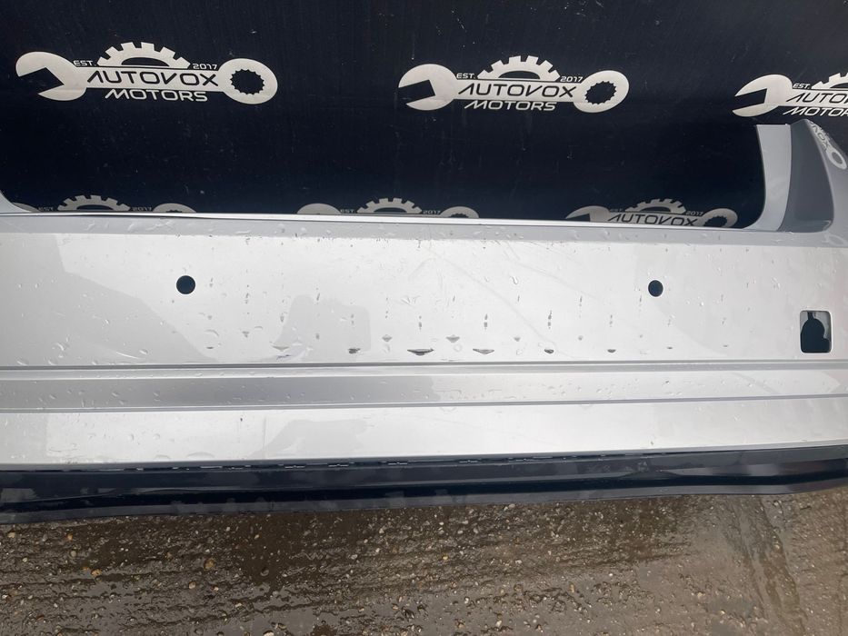 Bara spate Skoda Octavia 4 sedan