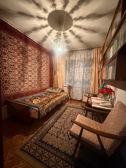 3/3/4 ттз 1 кирпич 2»6 балкон частично мебель, ипотеки нет , 72000