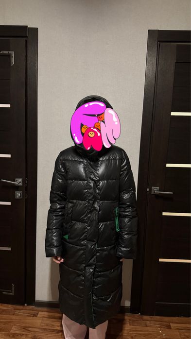 Продам женскую куртку черная сезон зима, серая сезон осень весна