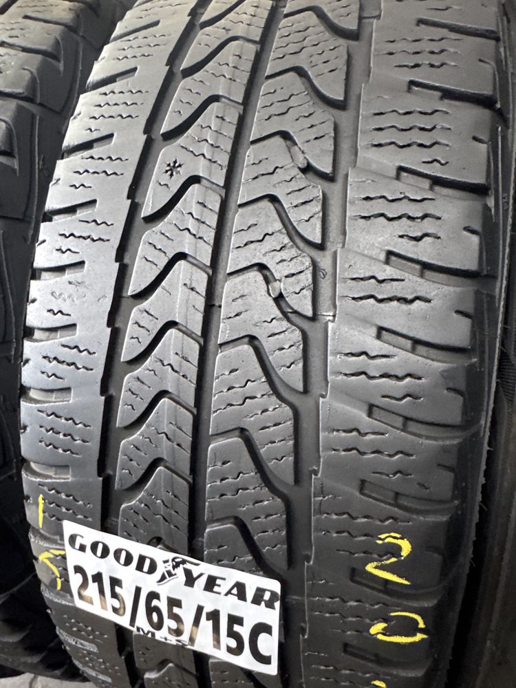 215/65/15C Goodyear