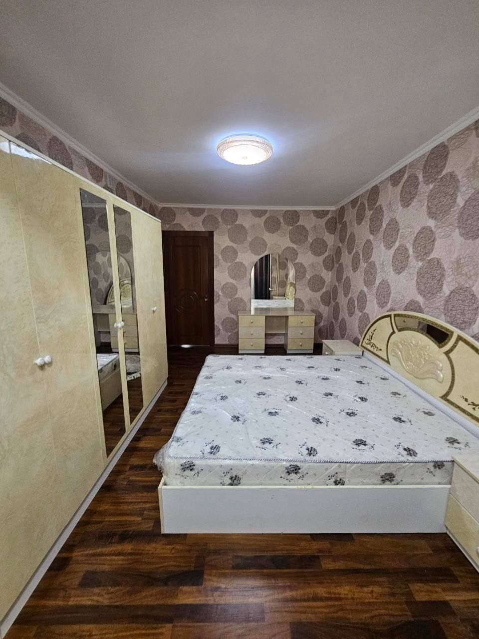 1-этажда жойлашган 2 хонали квартира ижарага берилади