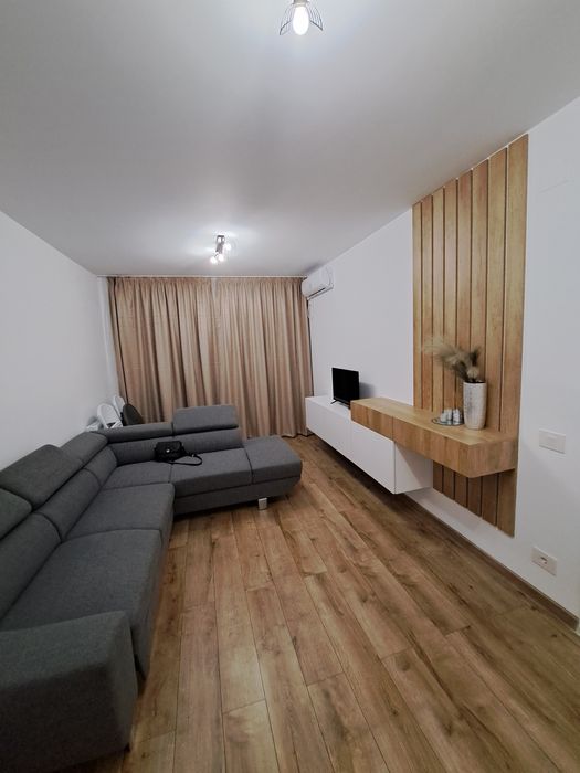 Vând colțar extensibil