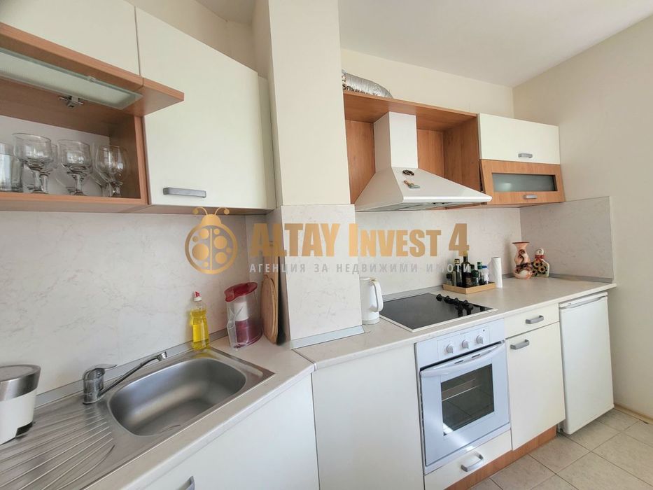 Продава се Четиристаен апартамент в с. Кранево, Област Добрич - 111 кв.м за 766 €/кв.м - Снимка #1