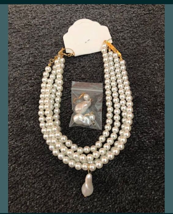 Vand set bijuterii perle