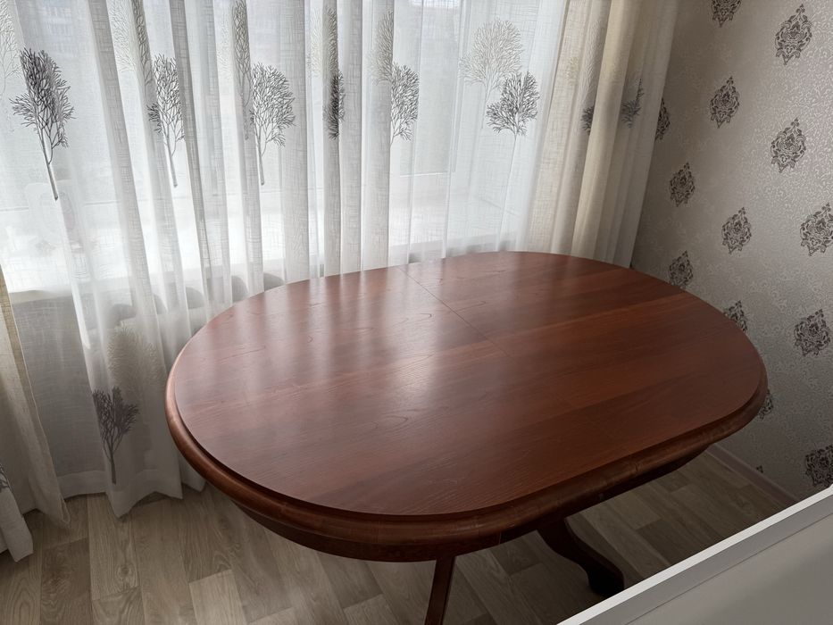 Стол качественный