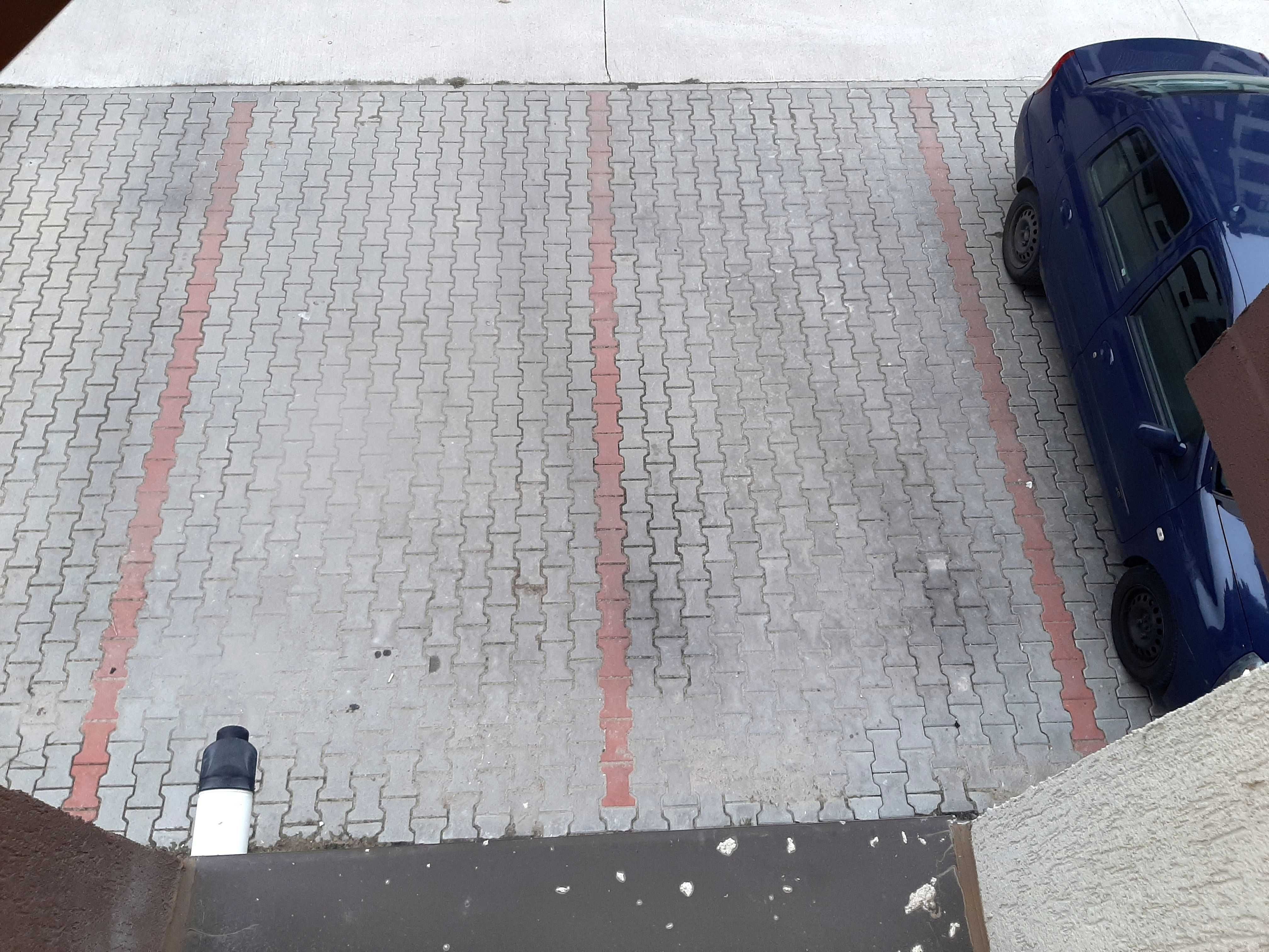 Inchiriez apartament cu 2 camere in sectorul 4