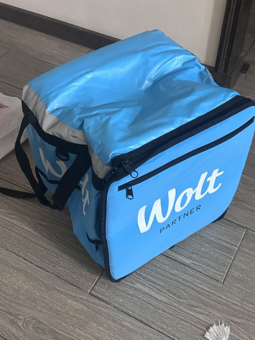Сумка Wolt в идеальном состоянии, не разу не использовалась 100%