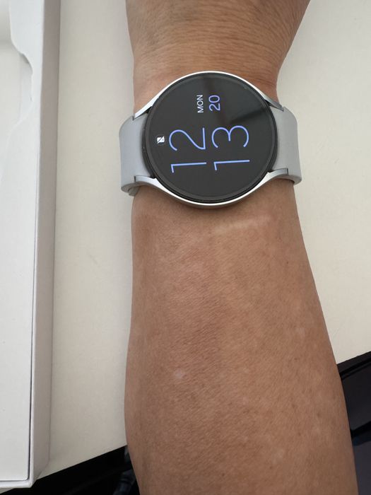Samsung Galaxy Watch6 în garanție