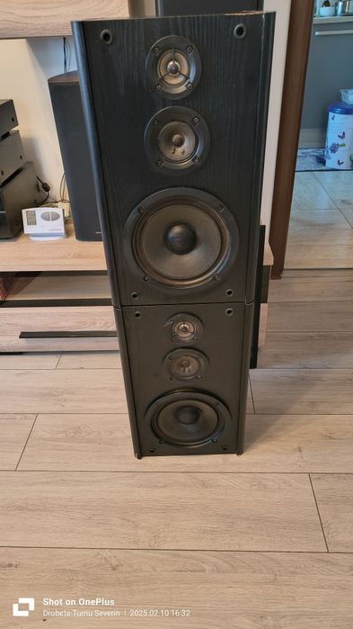 Vând boxe Onkyo 3 căi