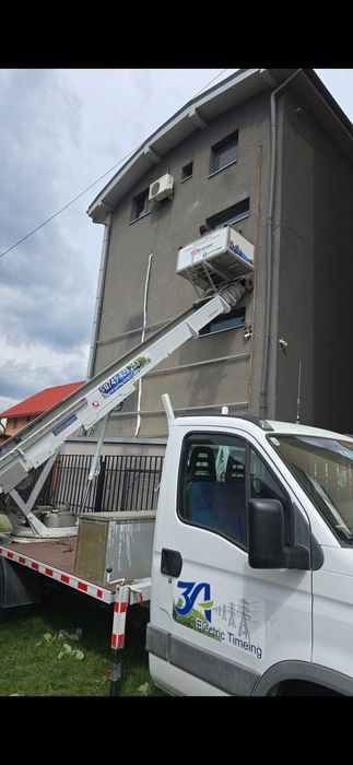 Iveco ,nacela ,prb ,lift de marfa exterior 27 m inchiriere /vanzare