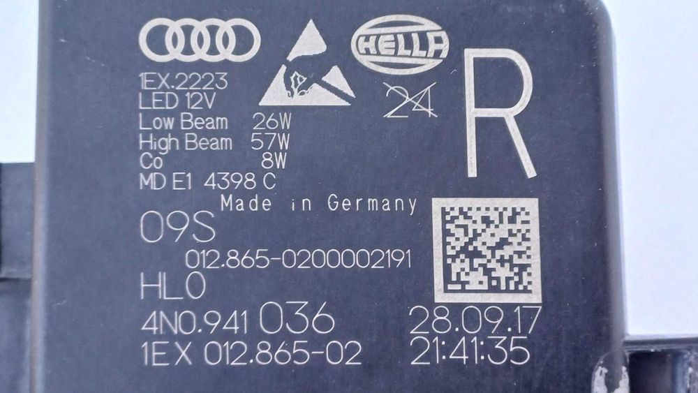фар десен Audi A8 S8 D5 Matrix Led модел  2017-2021 г. #1006V