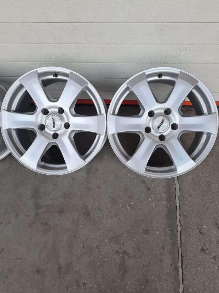 Джанти ALUTEC  за BMW E60 E39 R17 5x120 ET20 8J