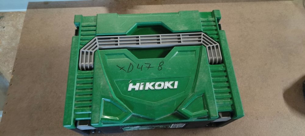Перфоратор Hikoki DH120D