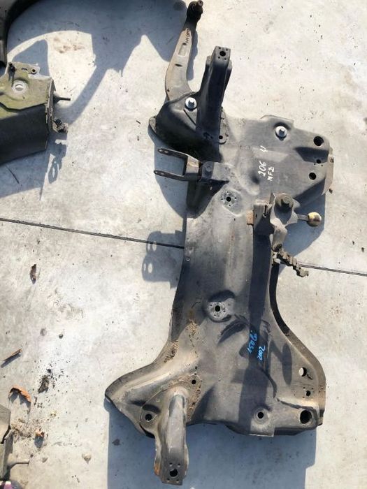 jug cadru motor benzina peugeot 206  2002