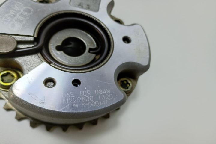 Pinion / roata ax cu came 3.2 fsi 06E109084M Volkswagen VW Phaeton pr