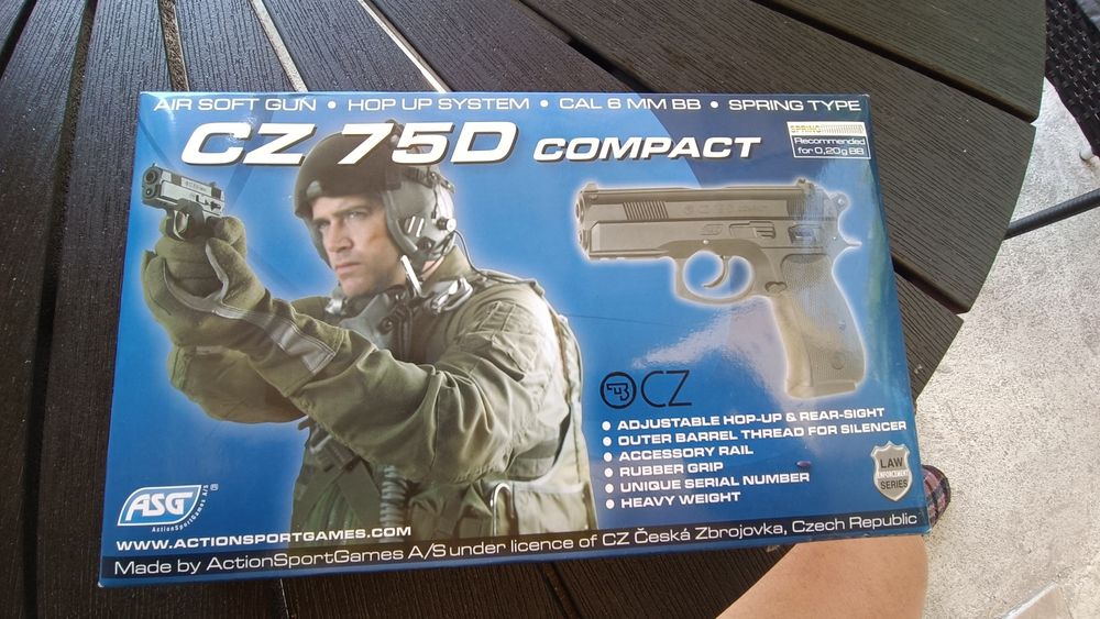 Air Soft пистолет CZ 75D Compact ASG Дания. Лицензирана реплика.