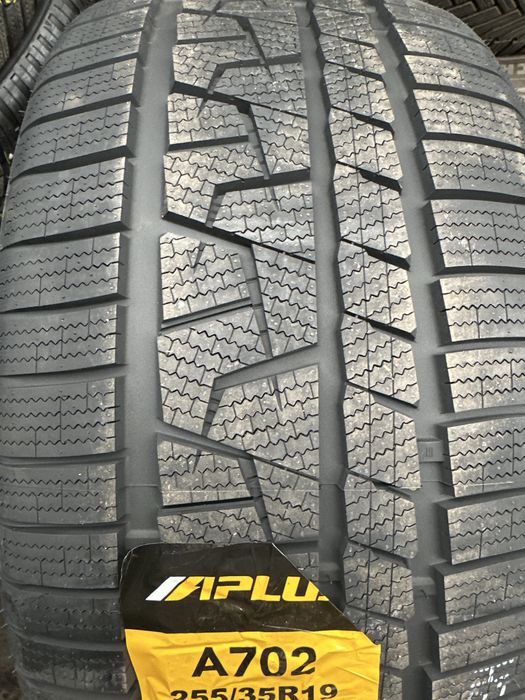 255/35/19  APLUS  140 лв