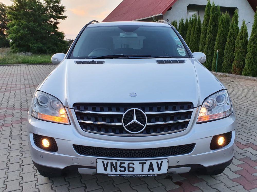 Dezmembrez mercedes ML w164 facelift și non-facelift