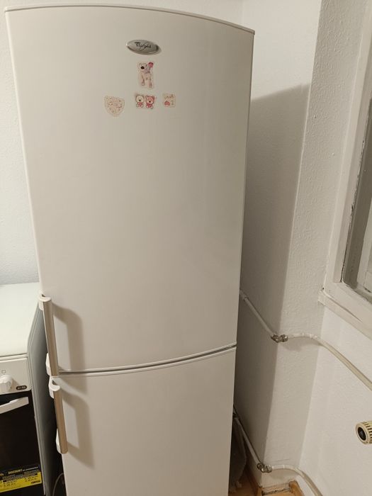 Combina frigorifica Whirlpool